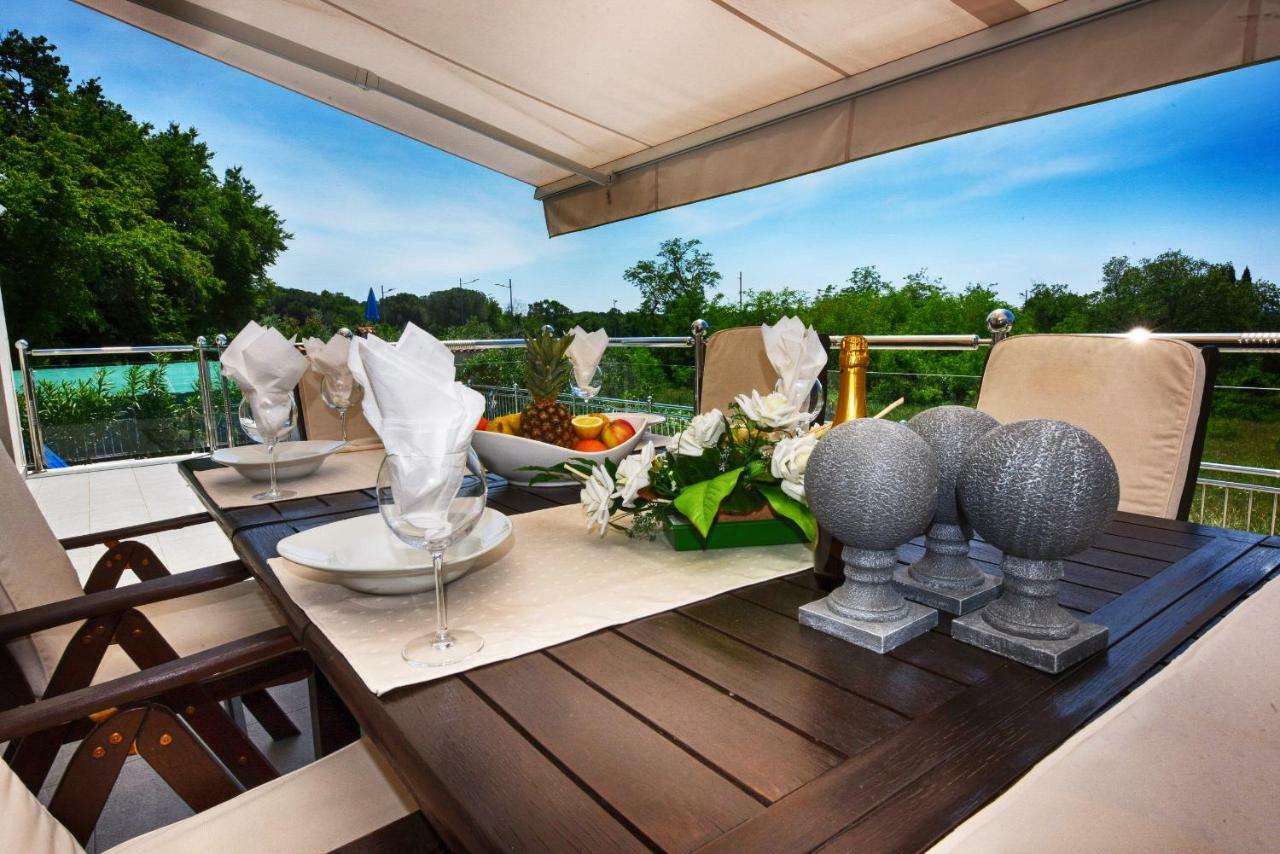 Villa Valerio Пореч Экстерьер фото