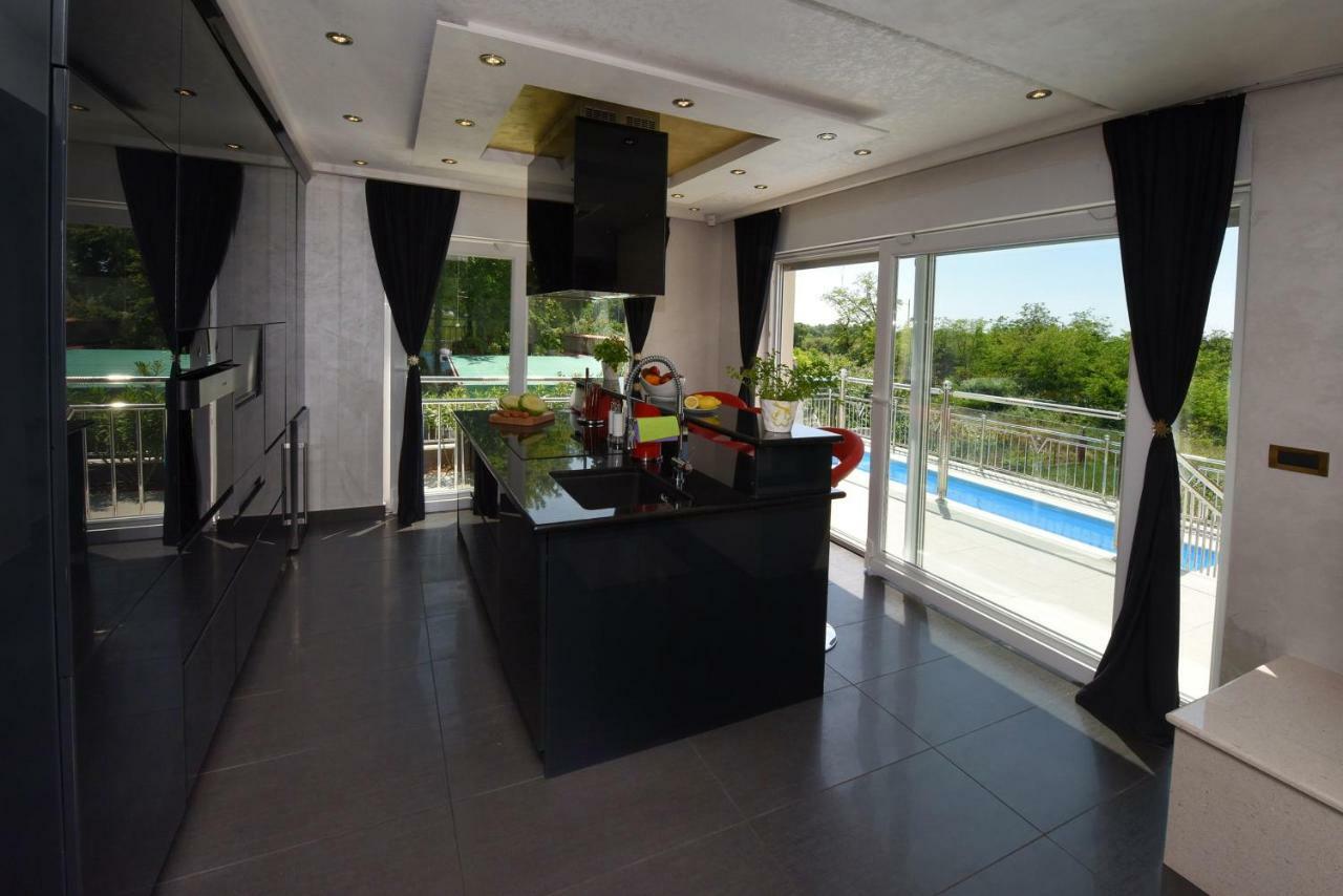 Villa Valerio Пореч Экстерьер фото